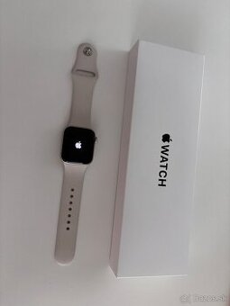Apple Watch SE 2. Generácia 40mm Starlight