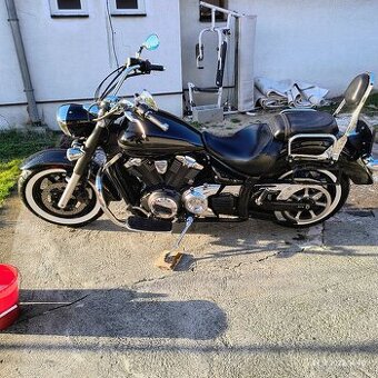 YAMAHA XVS 1300 MIDNIGT STAR