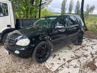 Mercedes benz ML 320