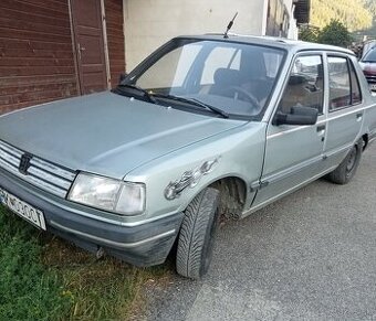 Peugeot 309 GRD