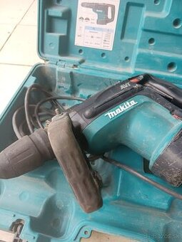 Kladivo Makita sds max