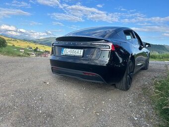 Tesla model 3 (Highland) Long Range All-Wheel Drive