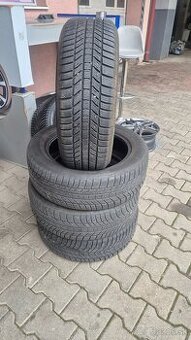 215/55R17 94H Continental