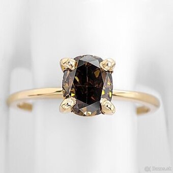 Exkluzívny dámsky prsteň s 1.3ct diamantom