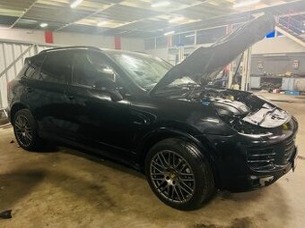 Porsche Cayenne II Platinum Edition Facelift 3.0 SK ŠPZ, hav