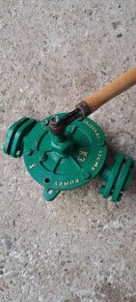 Ručné kridlove čerpadlo