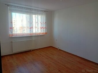 Prenajmem 3 izbový byt