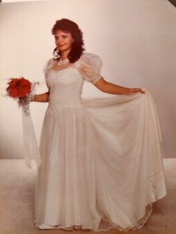 Predam svadobne saty