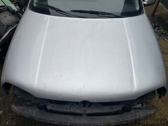 Predná kapota VW golf 4