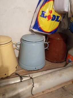 Predám nádoby na masť.