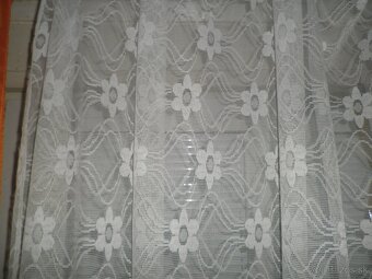 zaclony závesy garnize