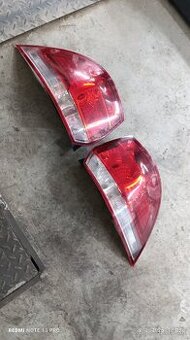 Zadné svetlá Volkswagen golf 6 variant