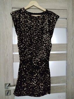 Trblietavé saty nove