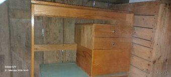 Retro konferenčný stolík