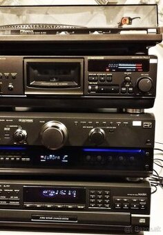 Zostava TECHNICS gramofon, tape deck, receiver, 5x CD = X03