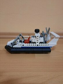 Lego Technic 8824 - Hovercraft