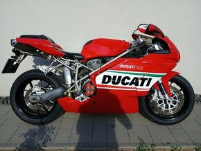 Ducati 749