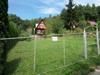 Pozemok s chatou - 1