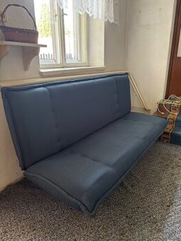 Rozkladacia pohovka , gauc