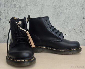 Dr. Martens 101 YS EU40