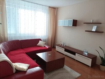 2-izbový byt na dlhodobý prenájom v blízkosti OC Galéria