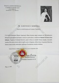 Relikviár z 21. storočia s relikviou Svätá Terézia z Lisieux