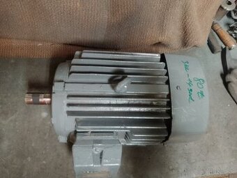 Predam 3kw elektromotor.