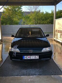 Predám Peugeot 306 papiere sú ešte platné do 2026 sú tam mal