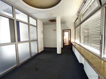 BEZ PROVÍZIE 1-izbový apartmán v centre Starého Mesta, Štúro
