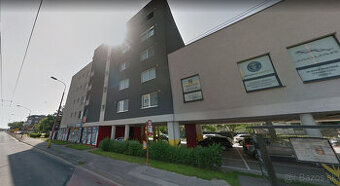 Predaj - obchodný priestorna prízemí o výmere 82,64 m2, Brat