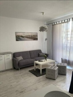 PRENÁJOM 2-iz. bytu, 65 m2 v centre Nitry s parkovaním