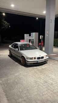 BMW e36 325tds (2200€ bez týchto kolies)