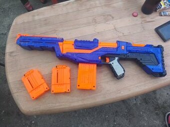 Zbrane Nerf