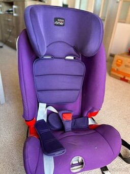 Britax römer advansafix III