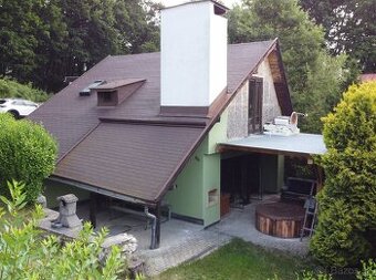 Zrekonštruovaná chata v obci - Ružiná okres Lučenec