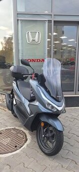 Honda PCX 2025 - DEMO