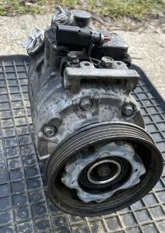 Klima kompresor Denso 7SEU16C – Audi A4 B6 1.9 TDI 96kw