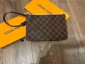 clutch z Neverfull