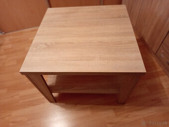 Predám konferenčný stolík 70,5cm/70,5cm; výška 54cm