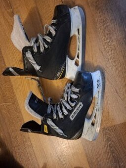 Korčule Bauer velk. 36  a 37,5