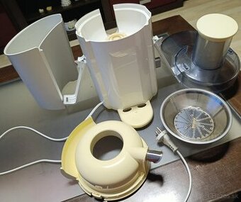 Predam odšťavovač Philips s nadobou starši model  bežné znám