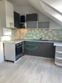 NA PREDAJ: Štýlový 3-izbový byt s vlastným kúrením – len 3 m