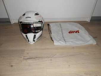 Predam uplne novu moto prilbu GIVI TOURER o velkosti XS