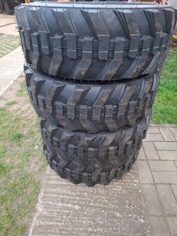 Predam pneumatiky 10-16,5 Bobcat