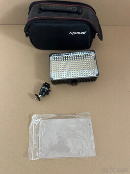 LED prisvietenie na zrkadlovku Aputure Amaran AL-198C