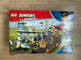 Predám LEGO City Juniors 10764 Mestské centrálne letisko
