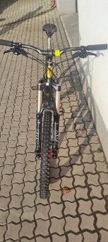 Predam celoodpružený horský bicykel Specialized enduro evo