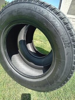Pneumatiky 235x65x17