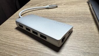 USB-C hub Satechi USB-C Multiport adaptér 4K 8ports V2