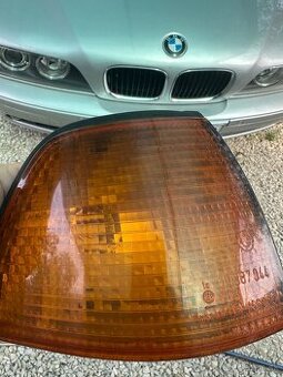 Bmw e36 pravá predná smerovka